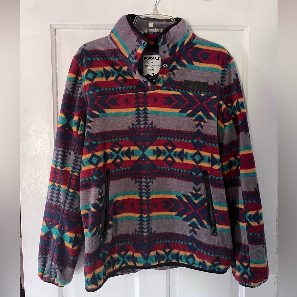 KAVU pullover tribal fleece!